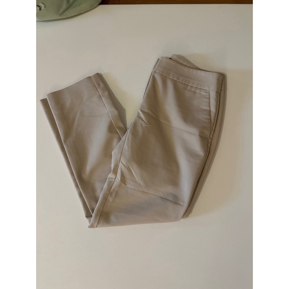Women's Ann Taylor Khaki Beige Pants Size 4 - Picture 2 of 6